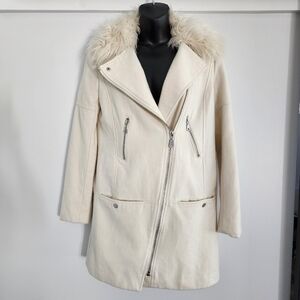 White Peacoat Faux Fur Collar • Lana Del Rey